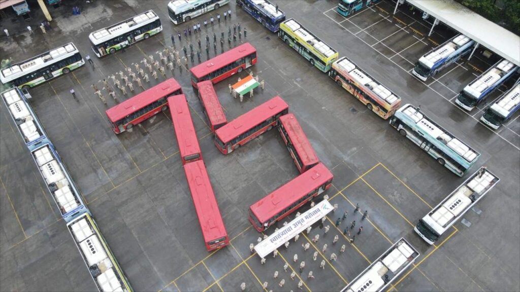 NMMT buses in special formation at Ghansoli Depot